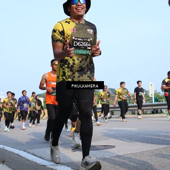 Runner Photo 6319136