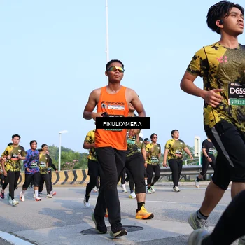 Runner Photo 6319185