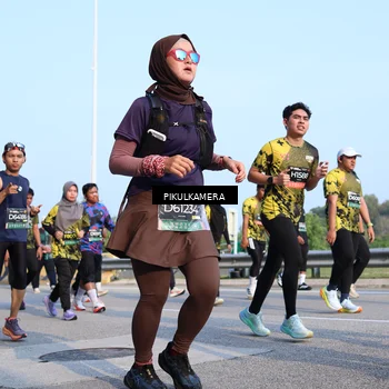 Runner Photo 6319248