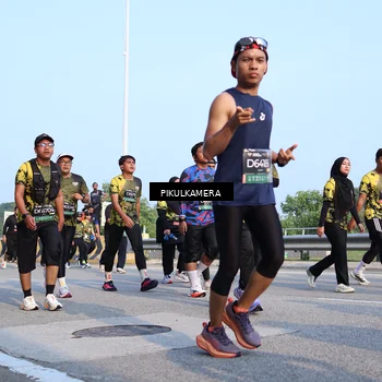 Runner Photo 6319310