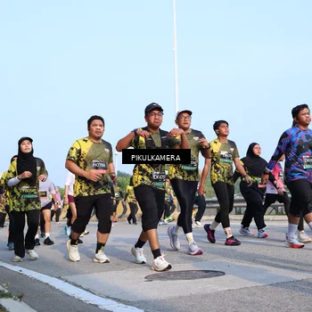Runner Photo 6319337