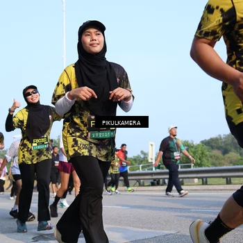 Runner Photo 6319475