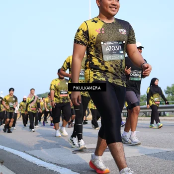 Runner Photo 6320121