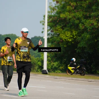 Runner Photo 6320478