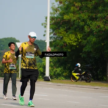 Runner Photo 6320508