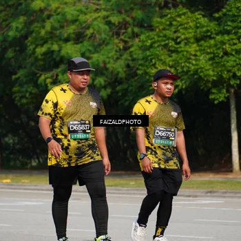 Runner Photo 6320680