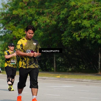 Runner Photo 6321012