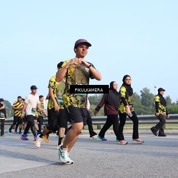 Runner Photo 6321654