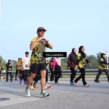 Runner Photo 6321661