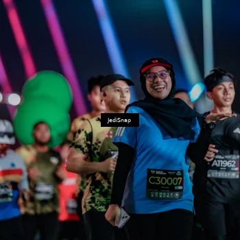 Runner Photo 6321778