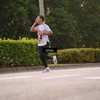 Runner Photo 6322040