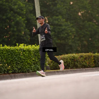 Runner Photo 6322274