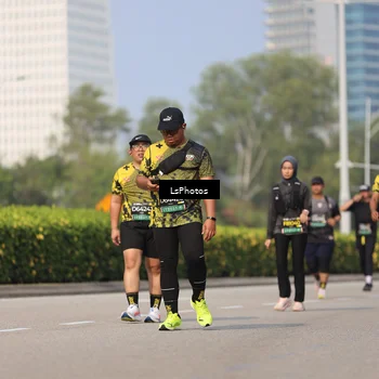 Runner Photo 6322376
