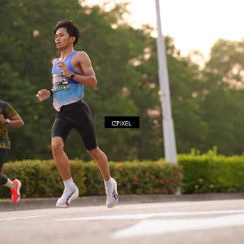 Runner Photo 6322413