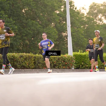 Runner Photo 6322654