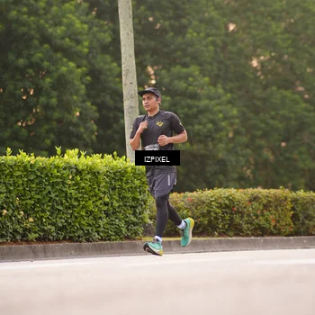 Runner Photo 6322665