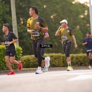 Runner Photo 6322822