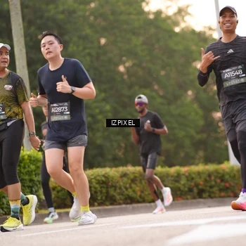 Runner Photo 6322904