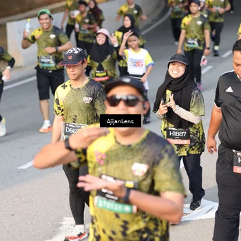 Runner Photo 6322905
