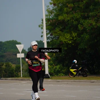 Runner Photo 6322954