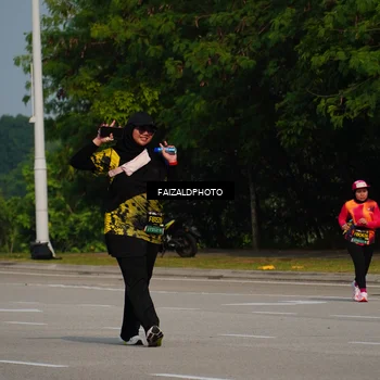 Runner Photo 6323038