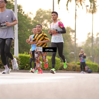 Runner Photo 6323092