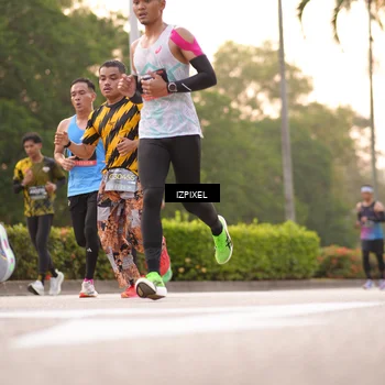 Runner Photo 6323140