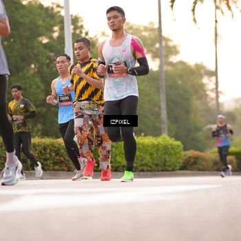 Runner Photo 6323142