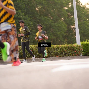 Runner Photo 6323158