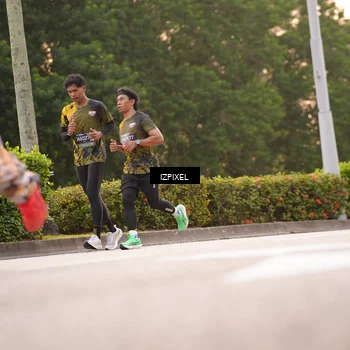 Runner Photo 6323169