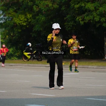 Runner Photo 6323179