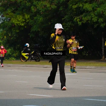 Runner Photo 6323195