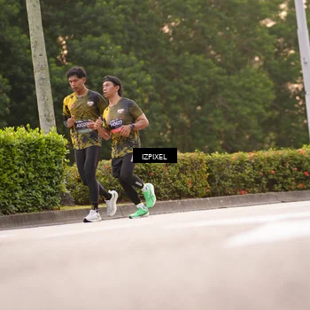 Runner Photo 6323239