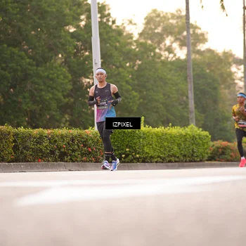 Runner Photo 6323256