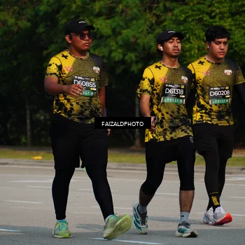 Runner Photo 6323532
