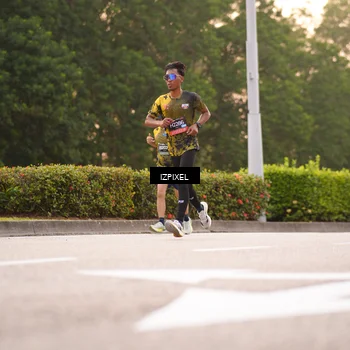 Runner Photo 6323583