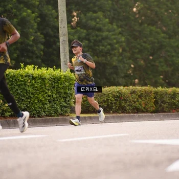 Runner Photo 6323644