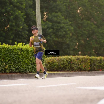 Runner Photo 6323669