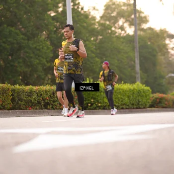 Runner Photo 6323775