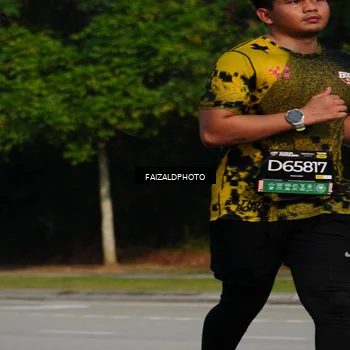 Runner Photo 6323848
