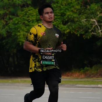 Runner Photo 6323898
