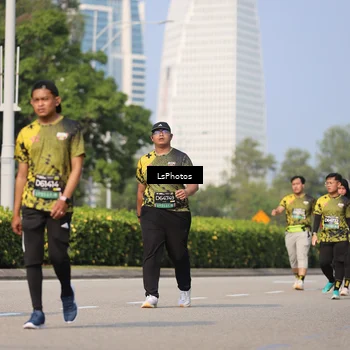 Runner Photo 6324026