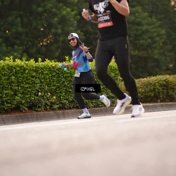 Runner Photo 6324032