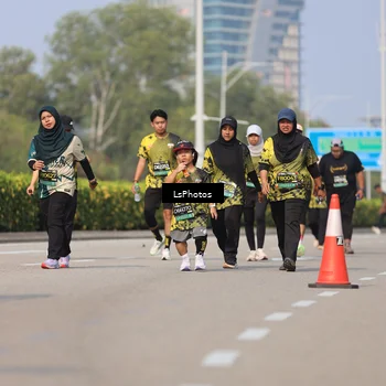 Runner Photo 6324104