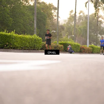 Runner Photo 6324288