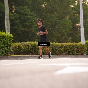 Runner Photo 6324350