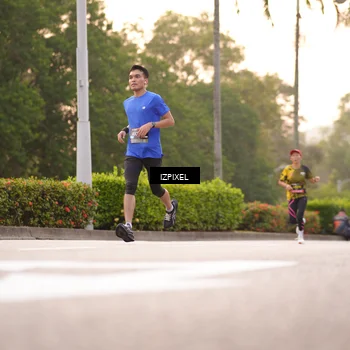 Runner Photo 6324419