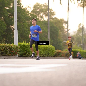 Runner Photo 6324427