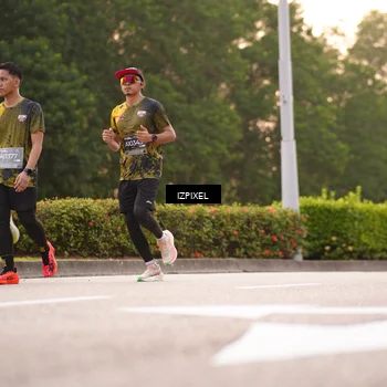 Runner Photo 6324502