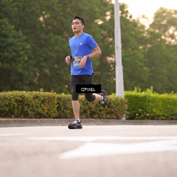 Runner Photo 6324524